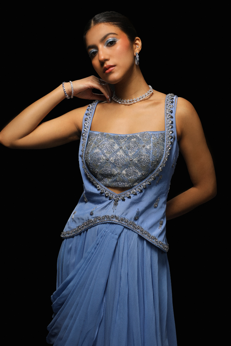 Aurelia Drape