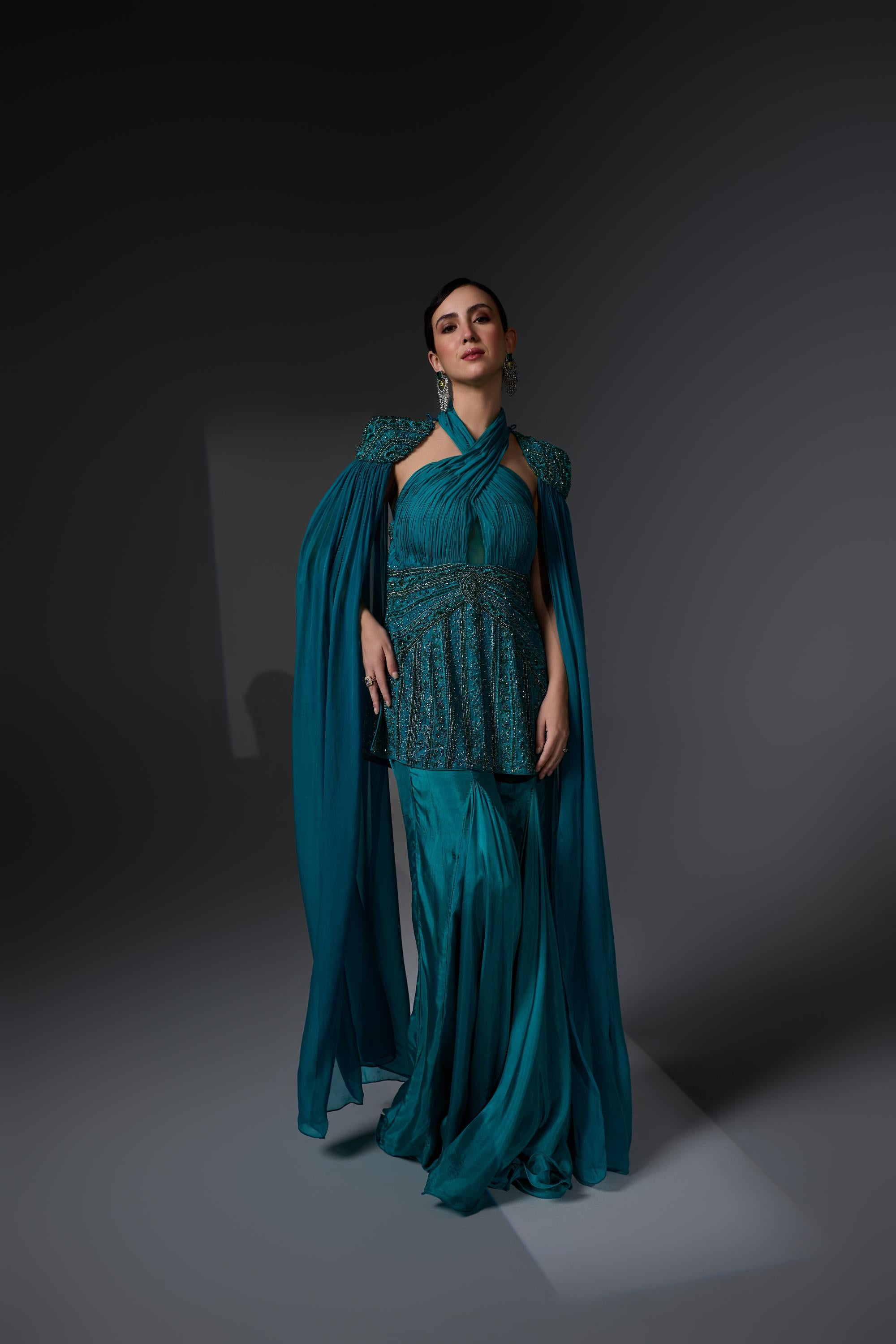 Alma sharara set