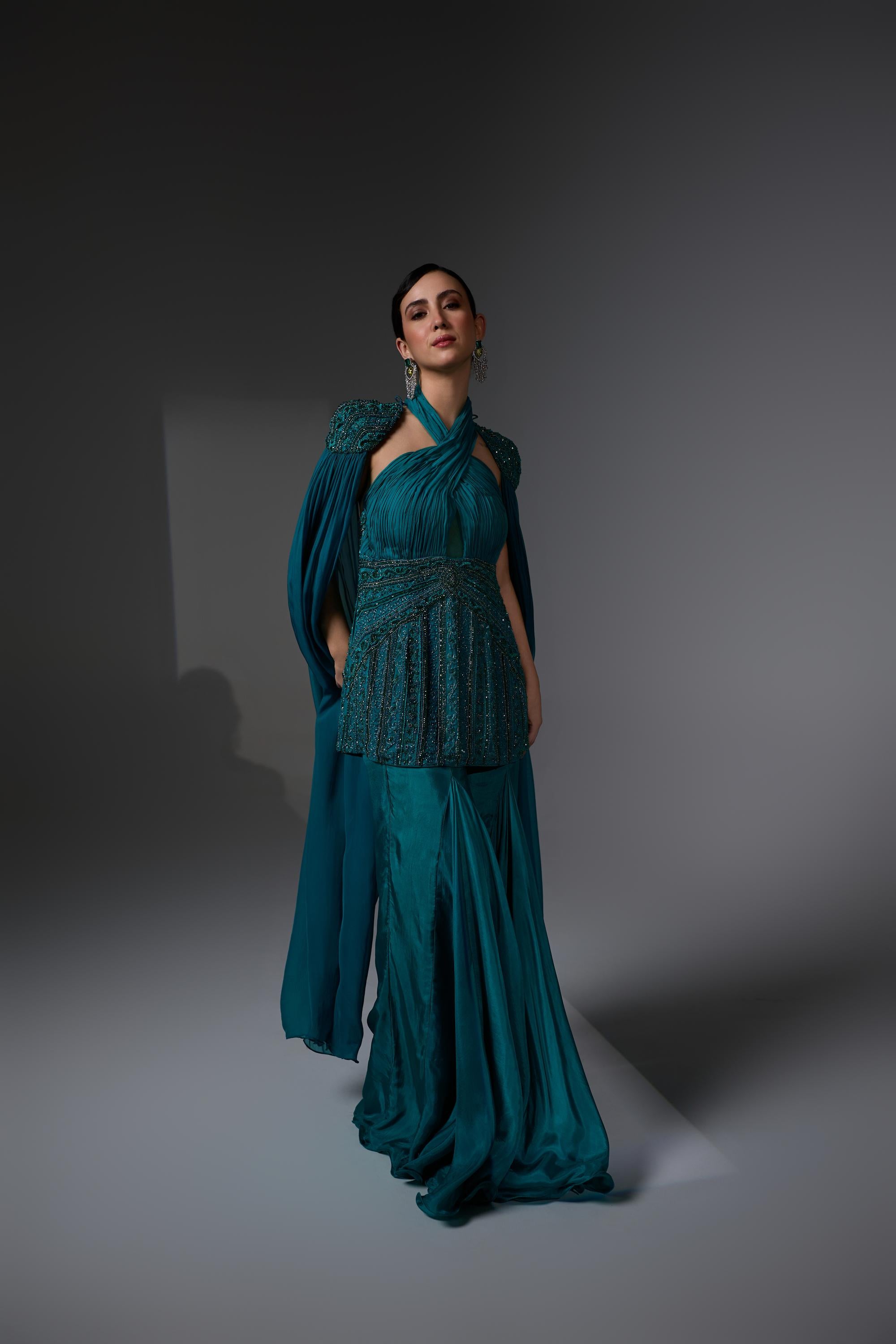 Alma sharara set